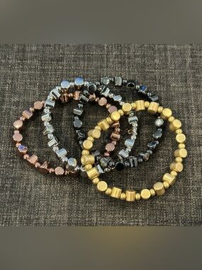 NEW 4 Multi-Tone Metal Bead Stretchy Bracelets